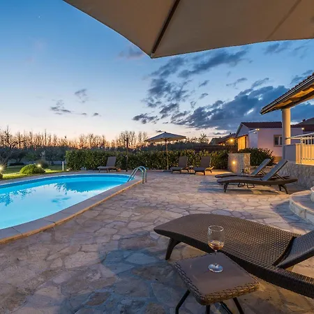 Villa Paula Privlaka (Zadar)